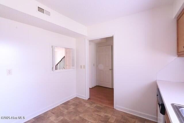 2069 Quail Ridge Rd #D - Photo 3 of 21