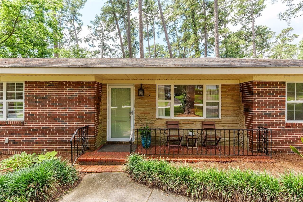 2408 Hiawassee Rd - Photo 2 of 26