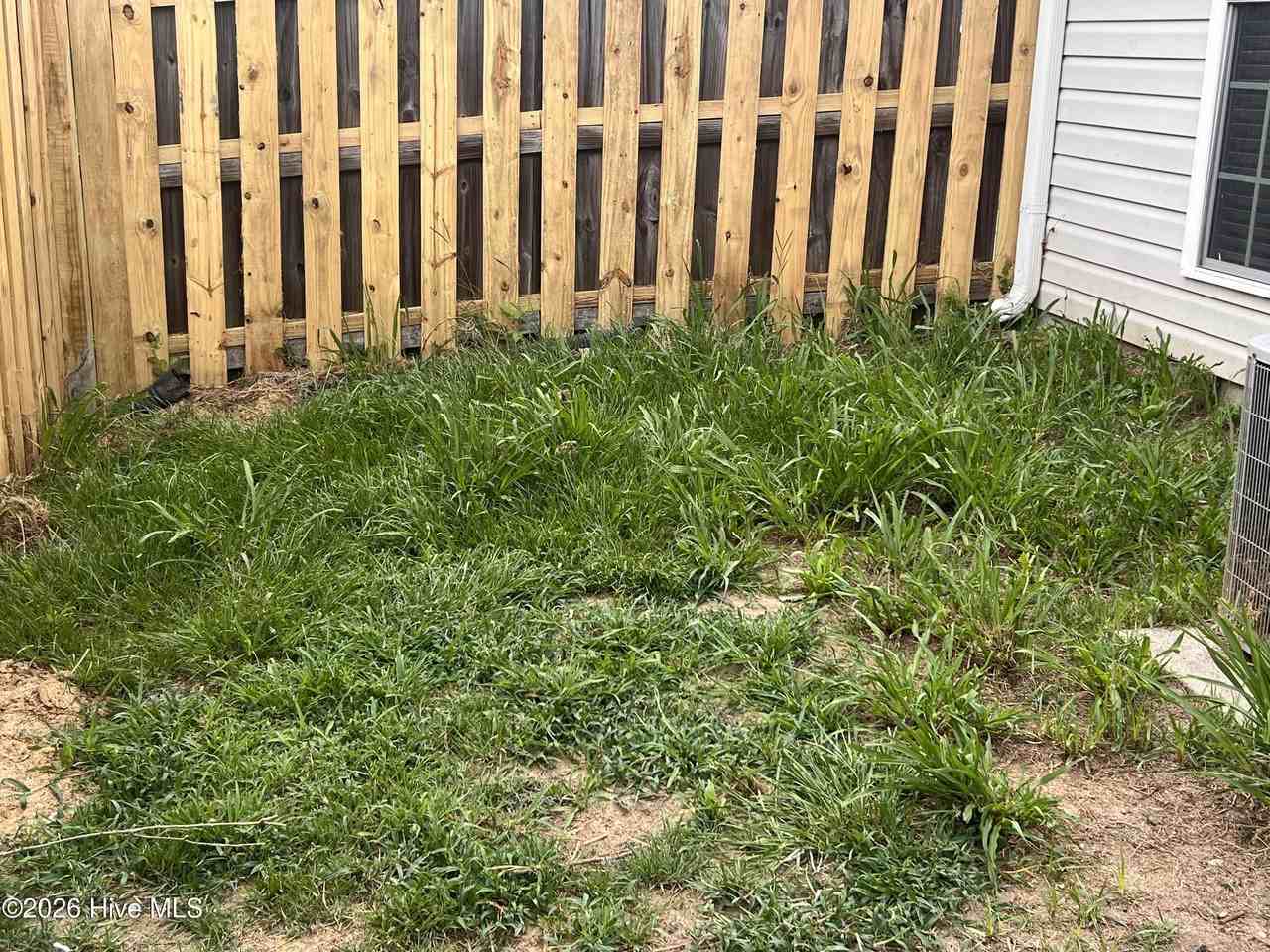 333 High Meadows Pl - Photo 7 of 7