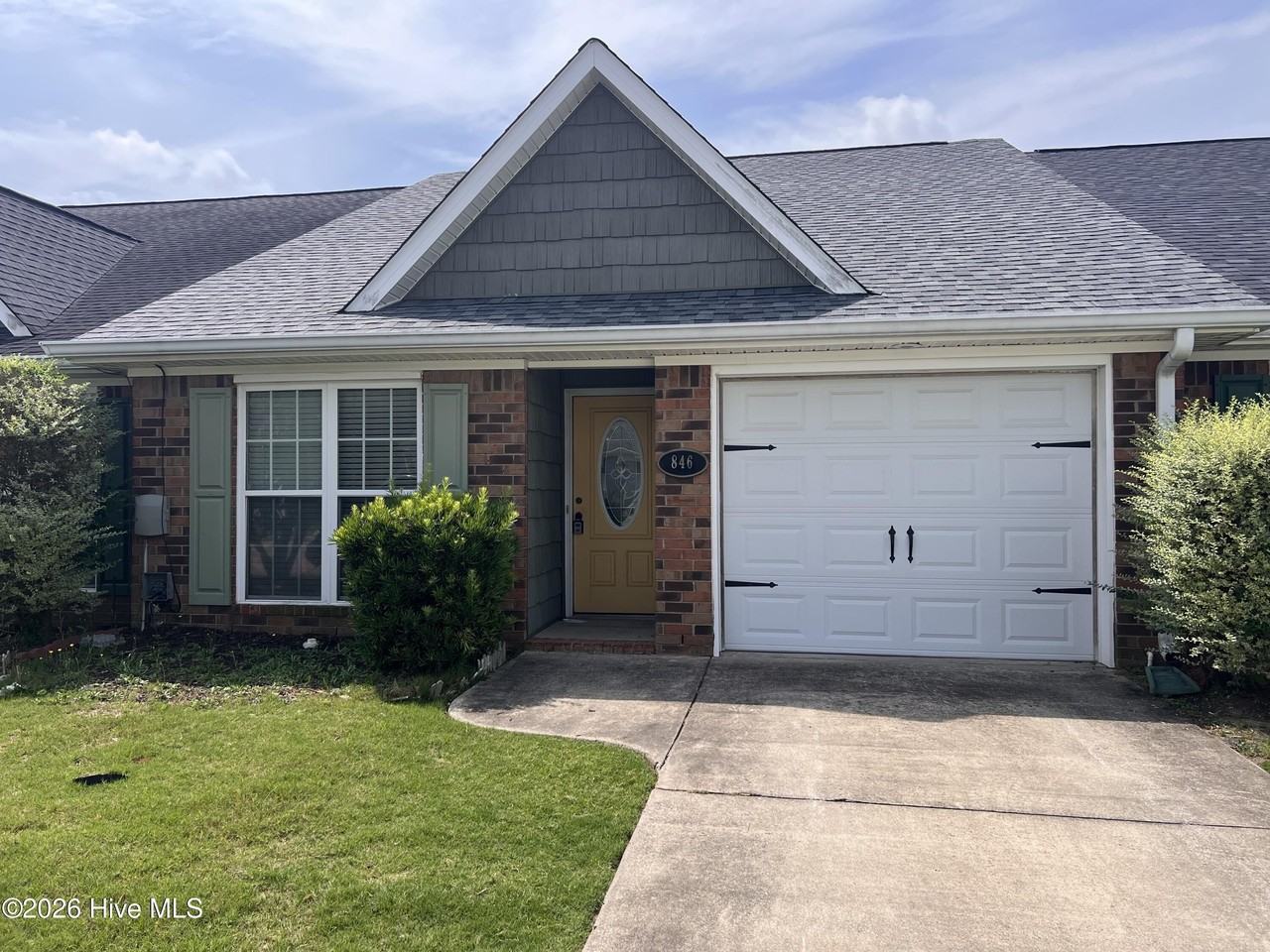846 Bryan Cir