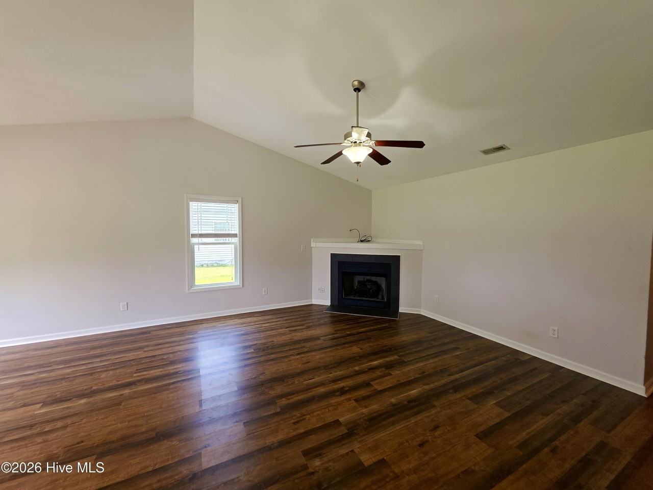 214 Long Neck Dr - Photo 6 of 21