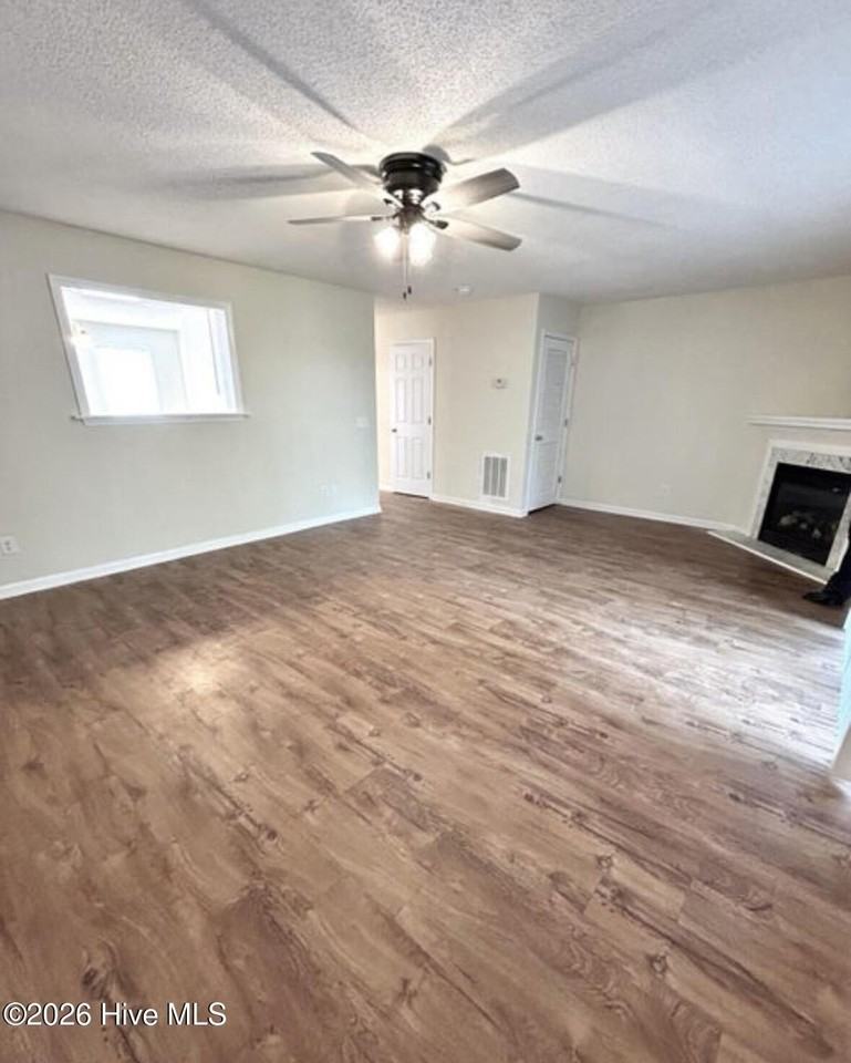 4205 Williamsbrook Ln #B - Photo 5 of 20