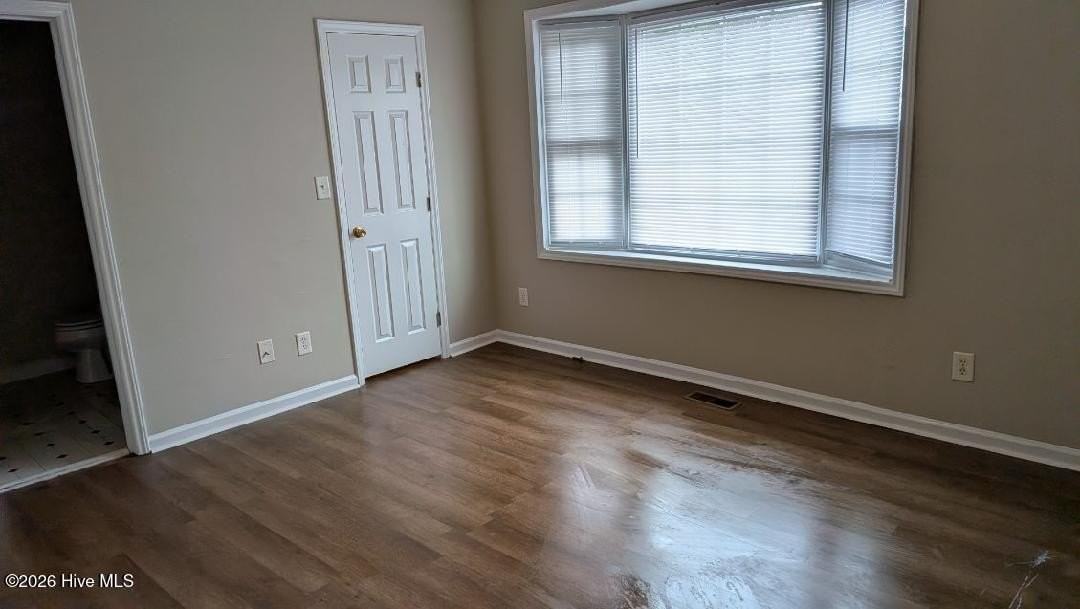 3812 Sterling Pointe Dr #F10 - Photo 6 of 7