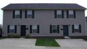 332 E Oak St - Photo 1 of 1