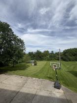 332 E Oak St - Photo 1 of 1