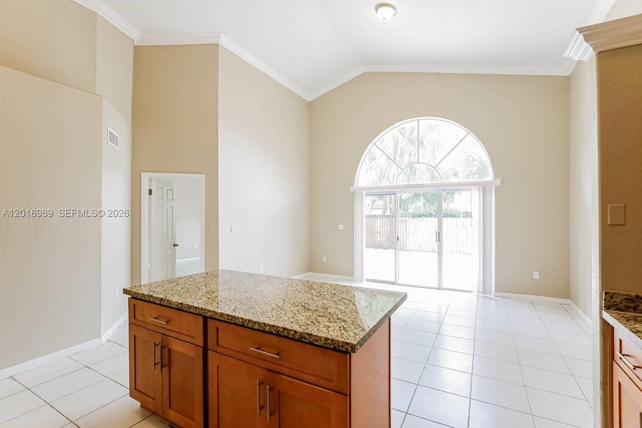 8764 Nw 153rd Ter - Photo 5 of 8
