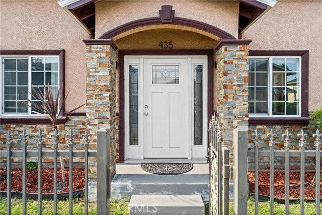 435 Cerritos Ave - Photo 5 of 8