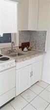 1953 N Ocean Dr - Photo 6 of 8