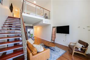 49 Se 5th St - Photo 2 of 7