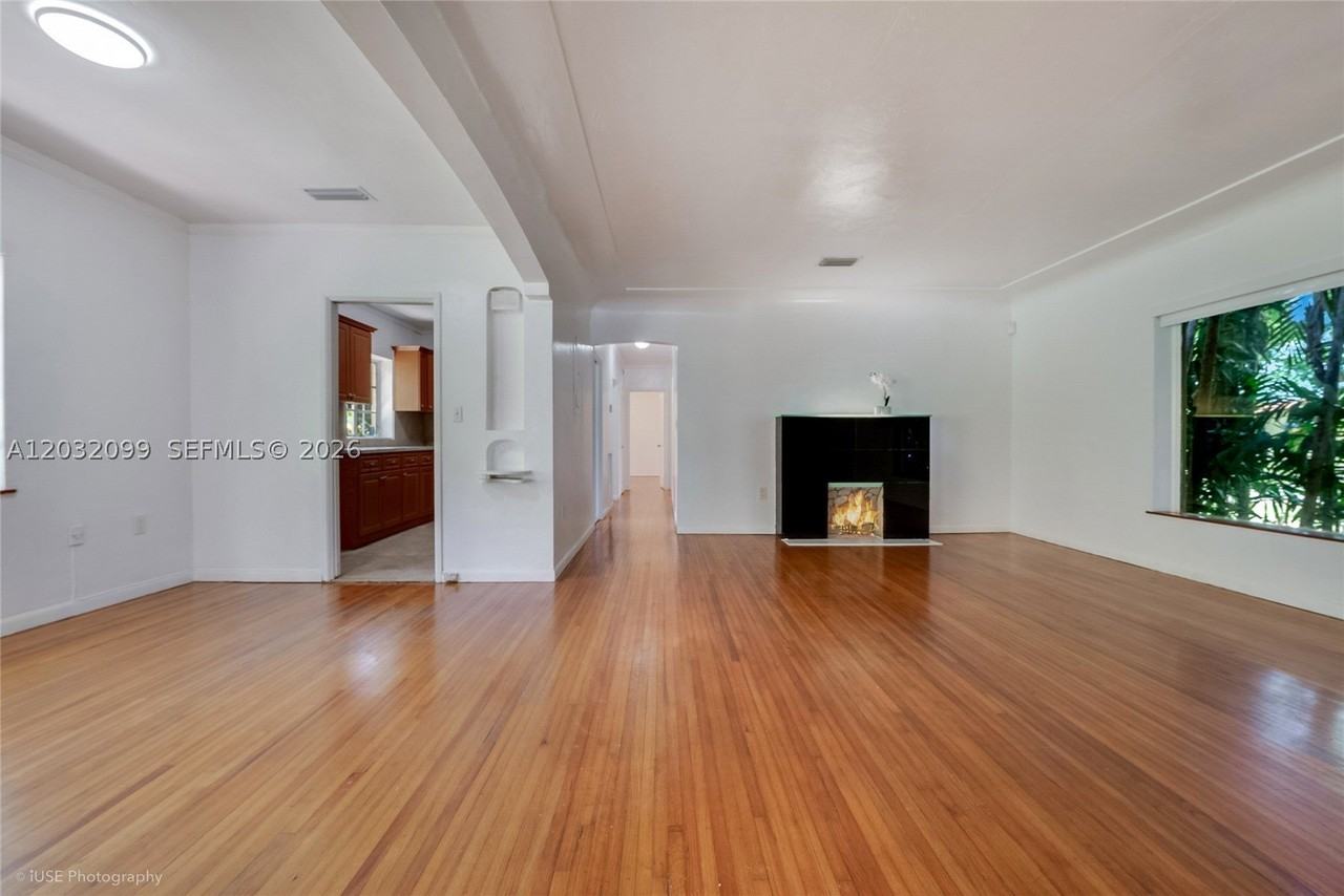902 Lisbon St - Photo 7 of 17