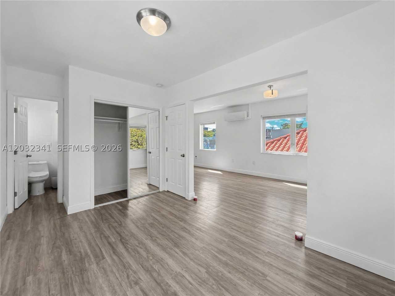 350 Minorca Ave #2 - Photo 7 of 17