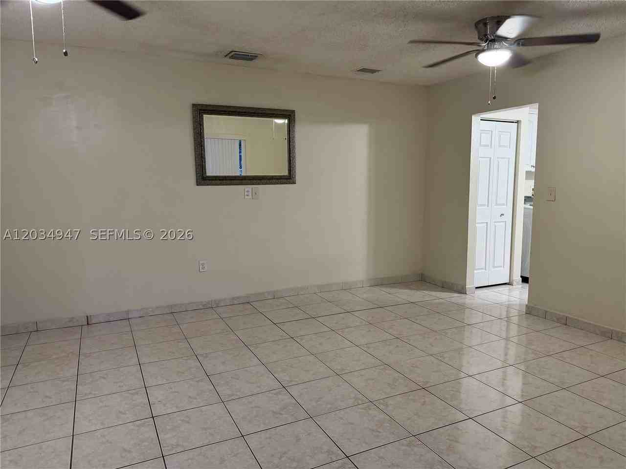 15431 Sw 101st Ave - Photo 4 of 12