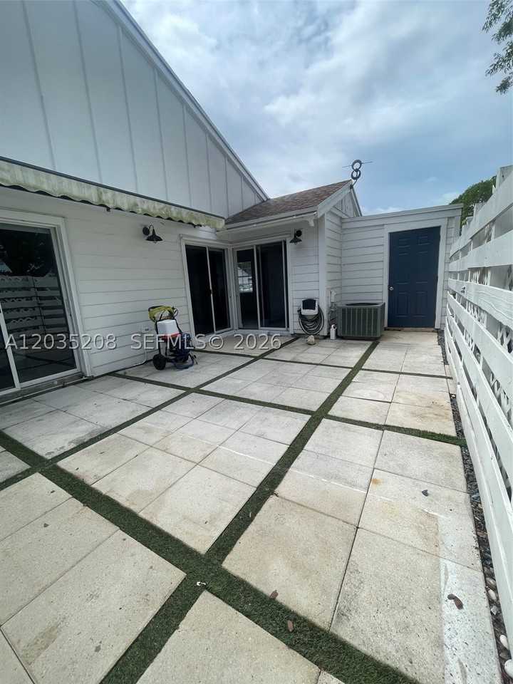 13706 Sw 147th Circle Ln #1-6 - Photo 4 of 25