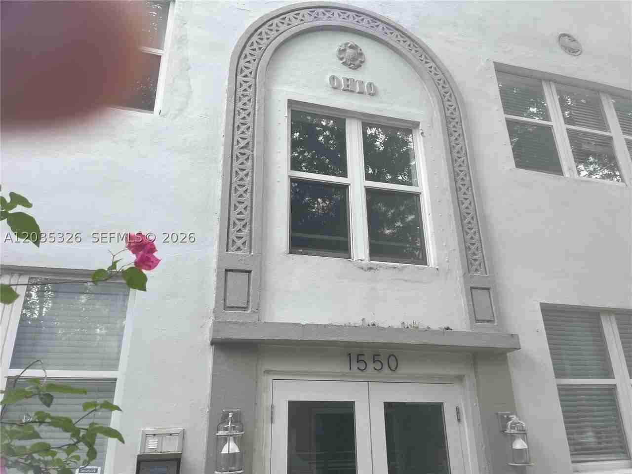 1550 Drexel Ave #203 - Photo 3 of 19