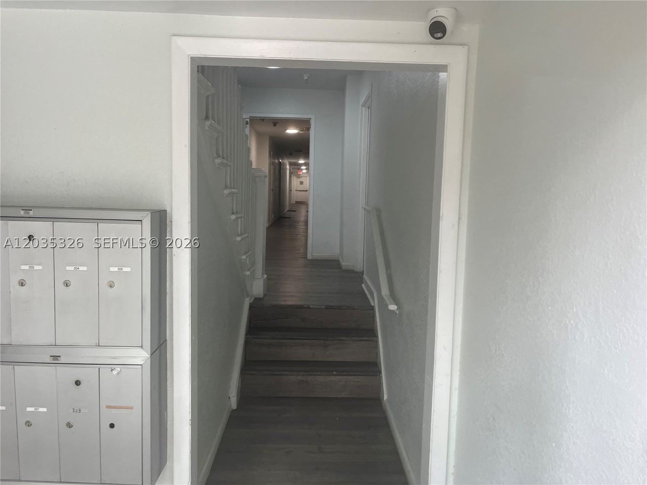 1550 Drexel Ave #203 - Photo 5 of 19