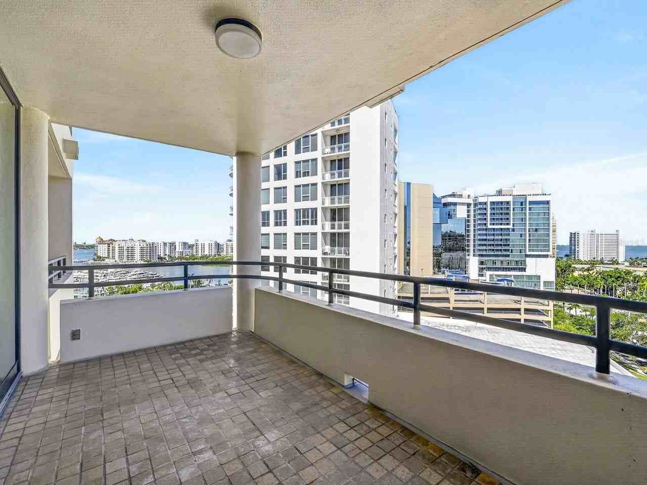 1255 N Gulfstream Ave #1101 - Photo 4 of 50