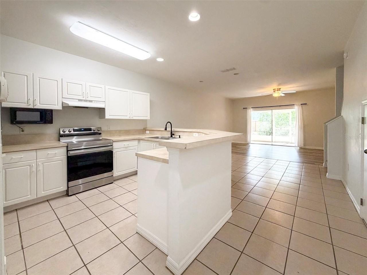 13200 W Newberry Rd - Photo 3 of 40