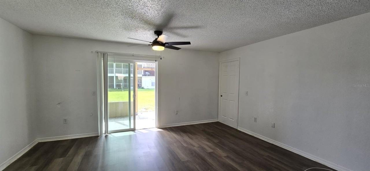 671 Royalty Ct #A - Photo 3 of 18