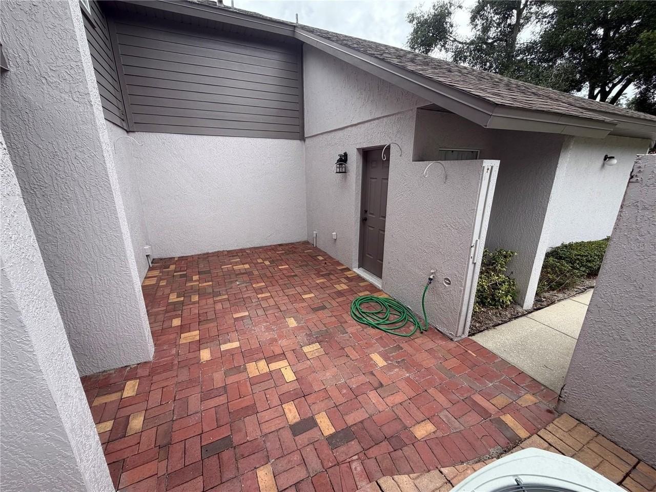 110 Olive Tree Cir #110 - Photo 2 of 24