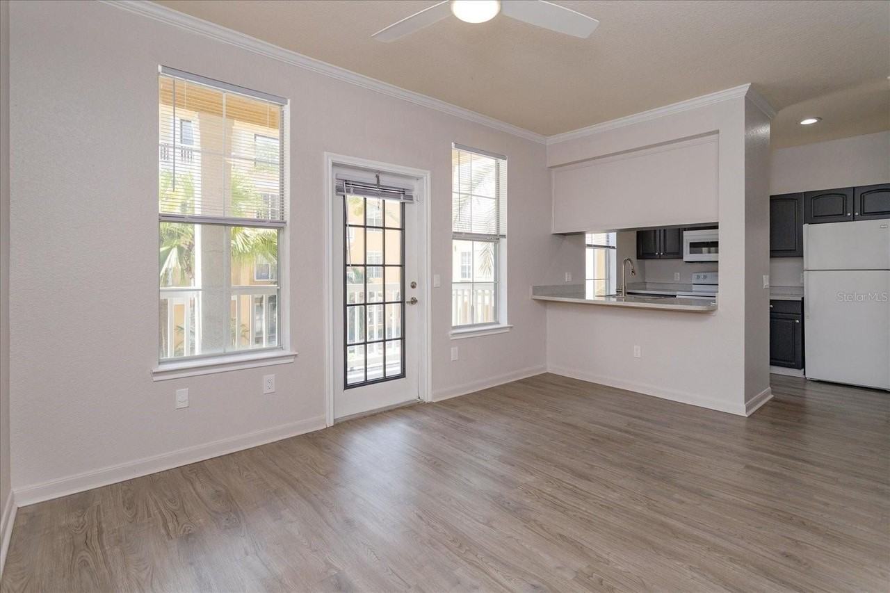 860 N Orange Ave #243 - Photo 3 of 19
