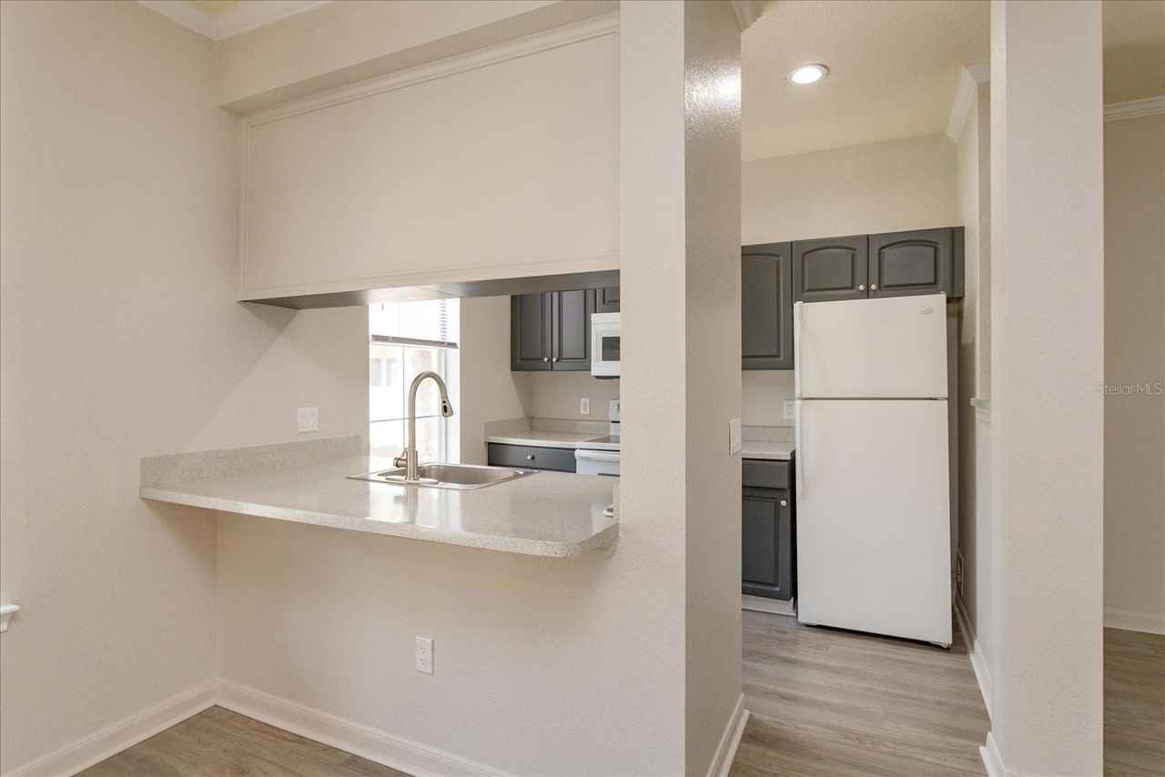 860 N Orange Ave #243 - Photo 5 of 19