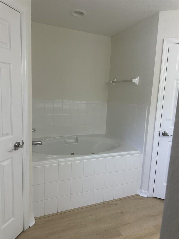 866 Summer Glen Dr - Photo 6 of 11