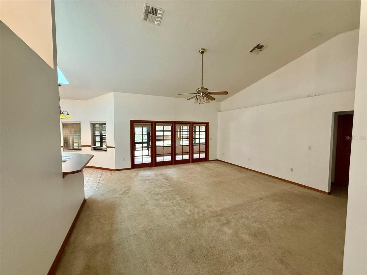 4843 Calasans Ave - Photo 5 of 26