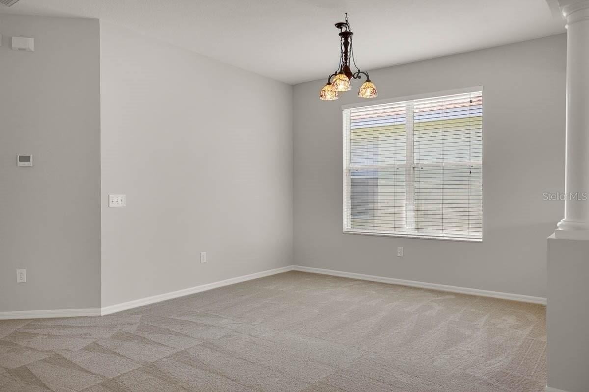 6009 Gannetdale Dr - Photo 7 of 35