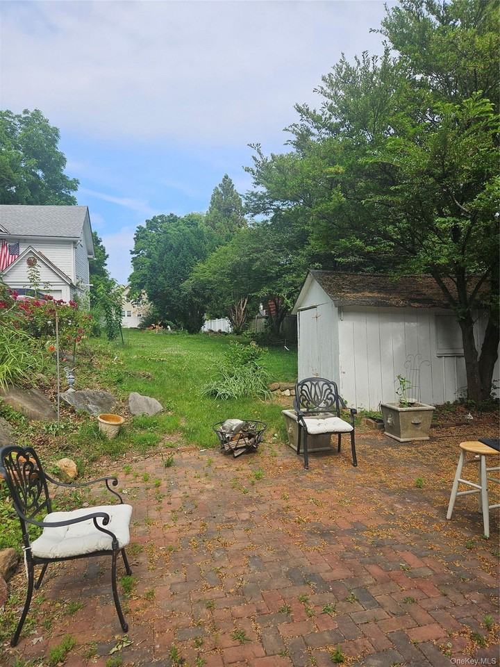 14 Rams Hill Rd - Photo 3 of 5