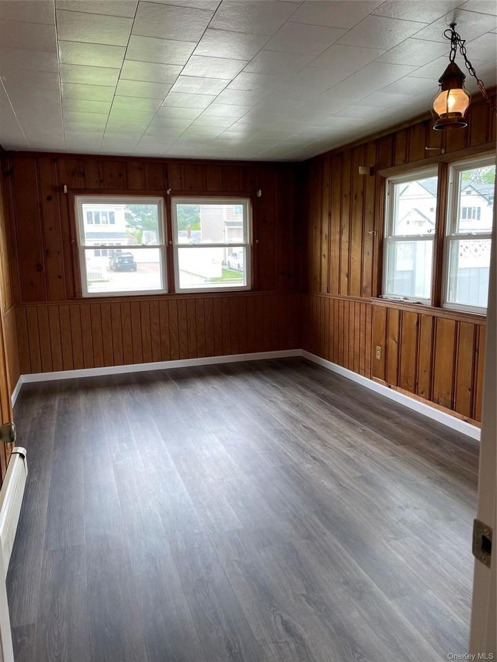 40 Relda St - Photo 6 of 11