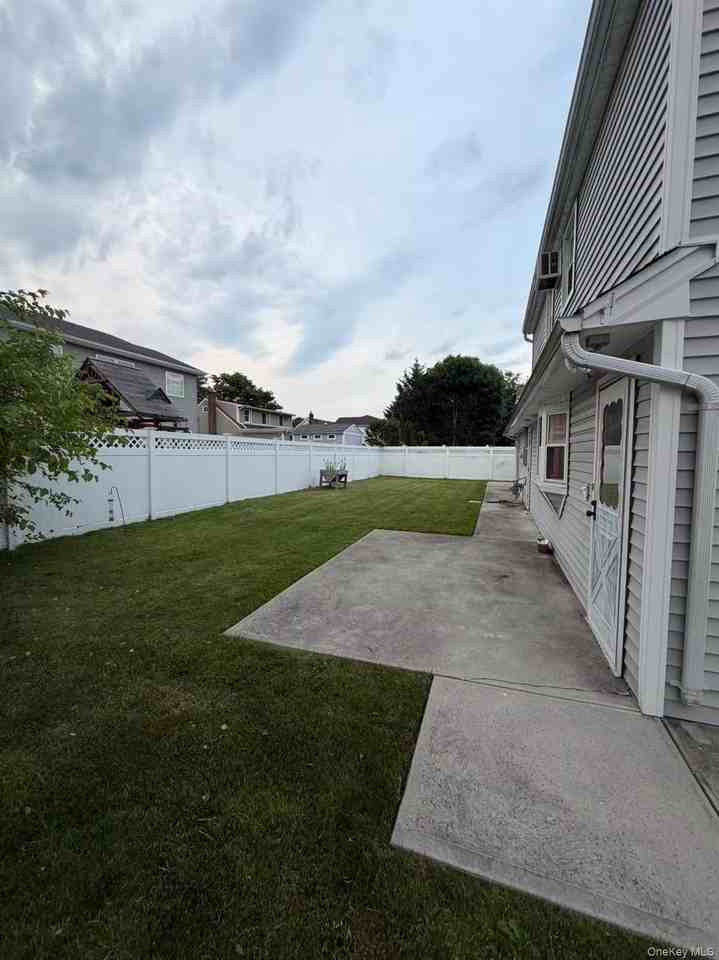 40 Relda St - Photo 6 of 14