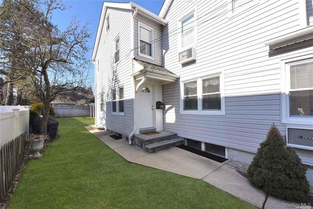 30 N Maryland Ave #B - Photo 2 of 11