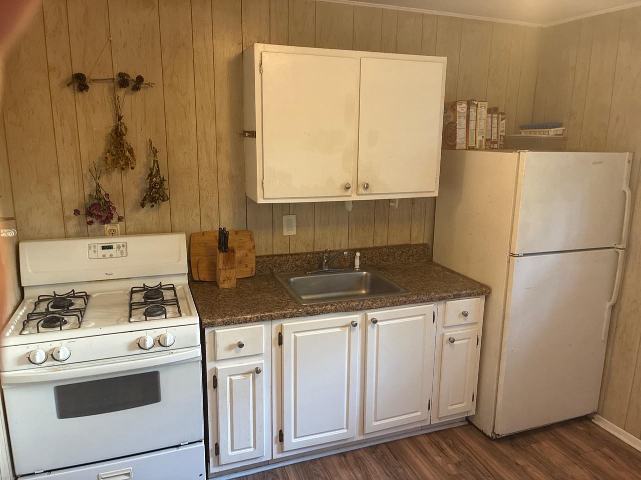 Ne 16th Ct - Photo 3 of 4