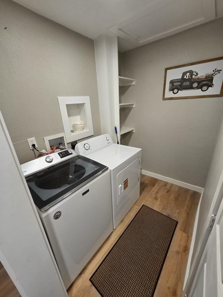 Fairdale Ave - Photo 2 of 6