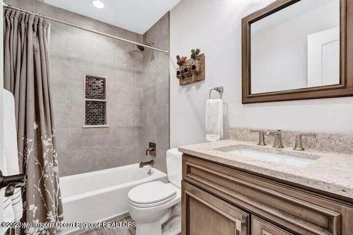 104 Orange St - Photo 3 of 6
