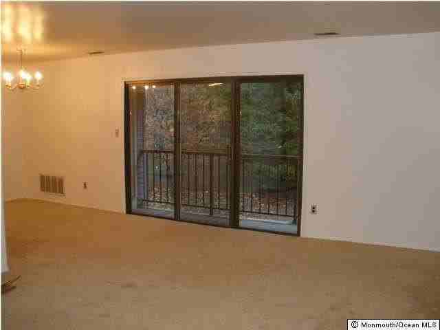 268 Gloucester Ct - Photo 6 of 8