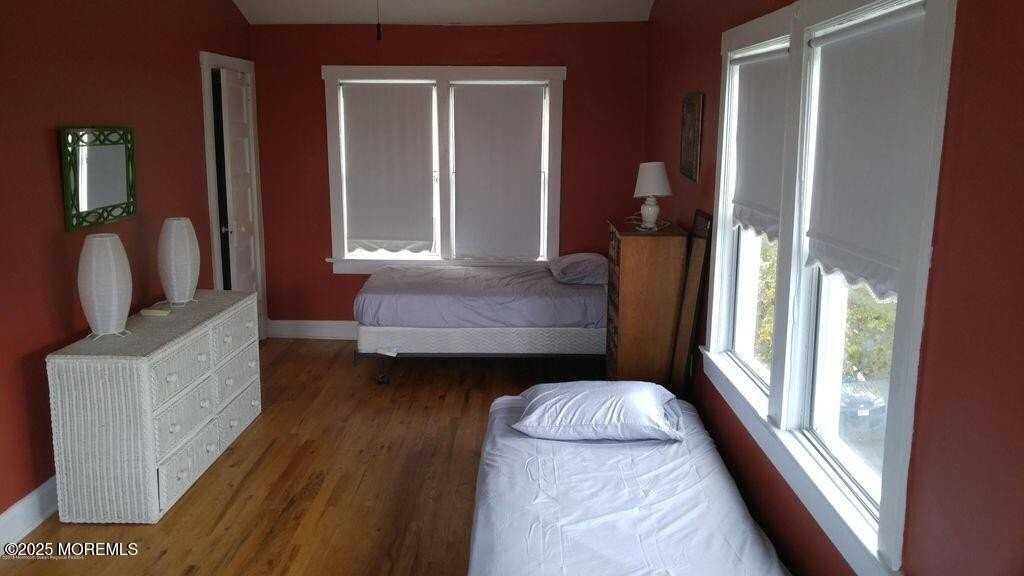 201 16th Ave - Photo 7 of 14