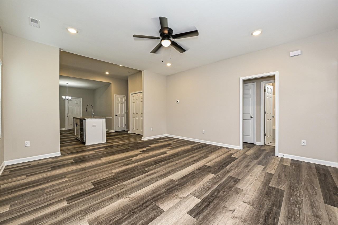 624 Harrison St #1 - Photo 5 of 24
