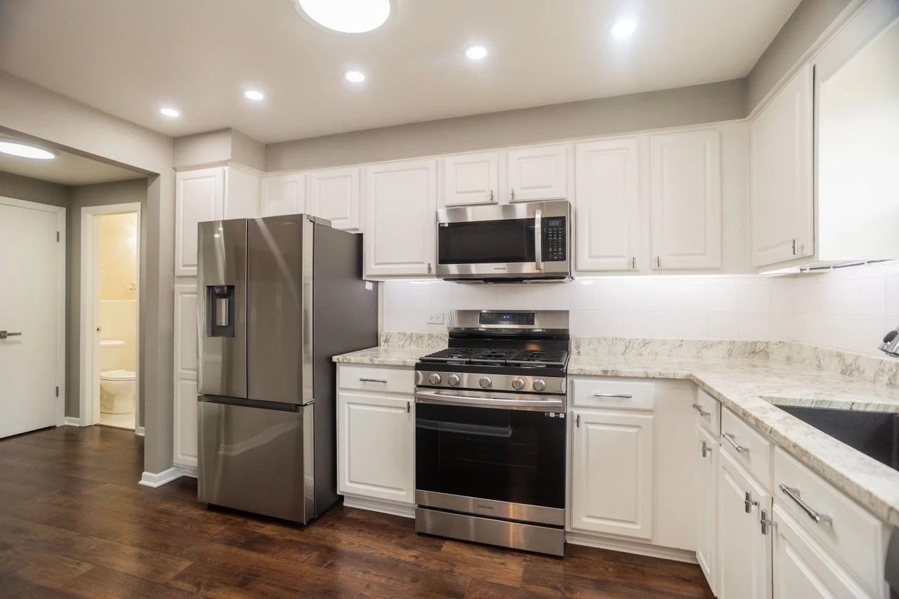 6561 N Harlem Ave #3E - Photo 3 of 18
