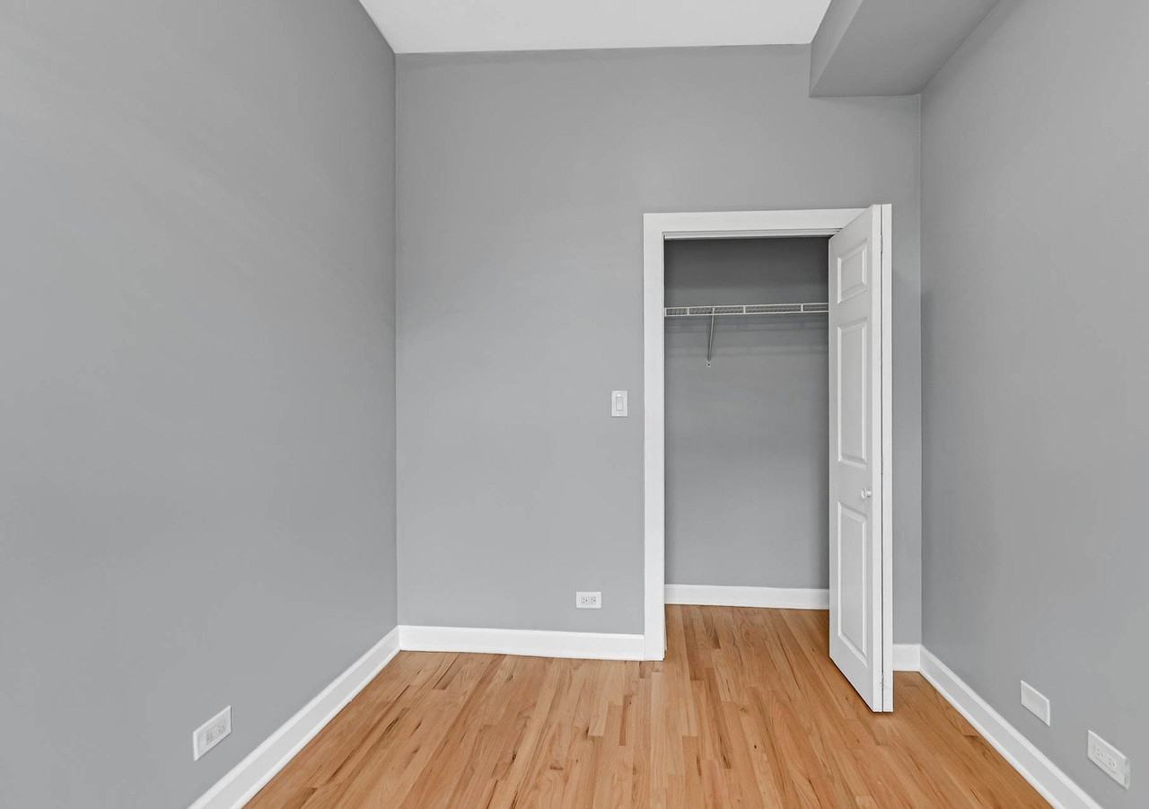 3421 W Armitage Ave #1F - Photo 6 of 18