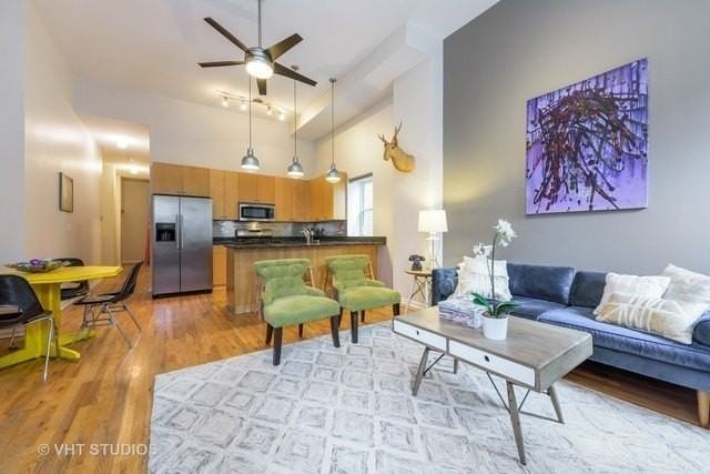 1517 N Paulina St #1F - Photo 2 of 13