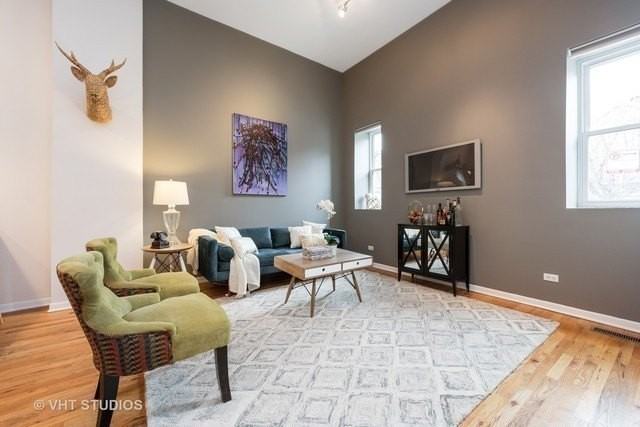 1517 N Paulina St #1F - Photo 3 of 13