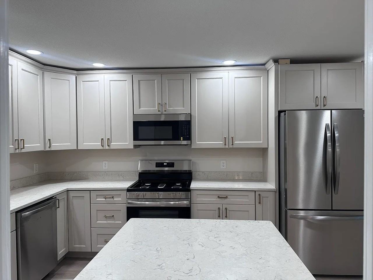 3305 Halifax Dr #B - Photo 6 of 20