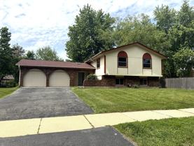 425 Carriage Hill Rd - Photo 1 of 1