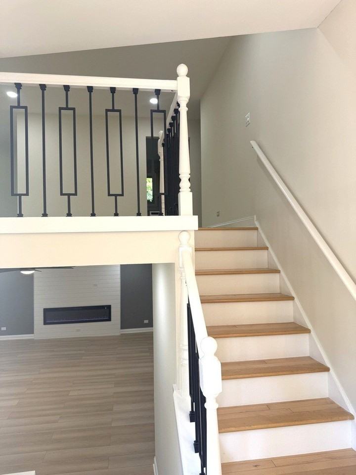 425 Carriage Hill Rd - Photo 6 of 42