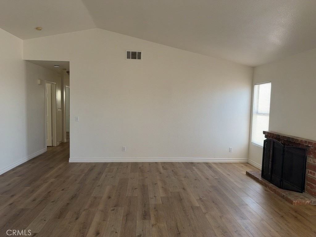 11028 Pemberton Way - Photo 5 of 33