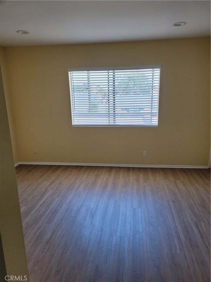 2074 Mount Shasta Dr - Photo 7 of 13