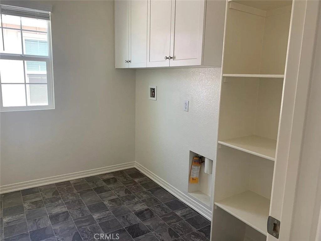 16725 Stags Leap Ln - Photo 4 of 4
