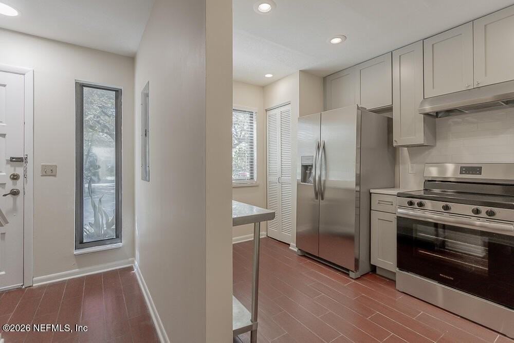 3216 Oak St #5 - Photo 3 of 28