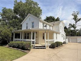 featured image of 85 Maple Dr